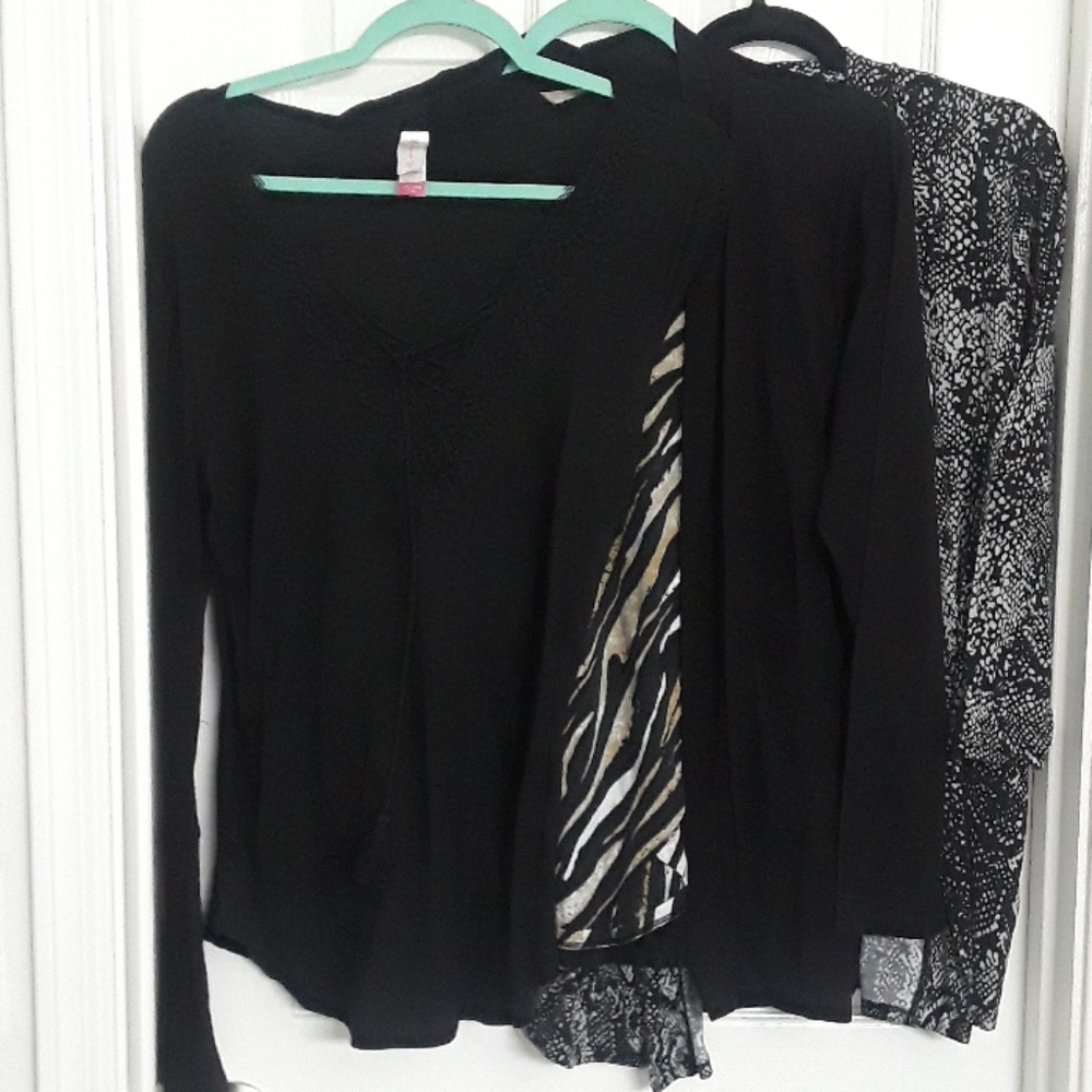 3 Long sleeve tops Size XXL